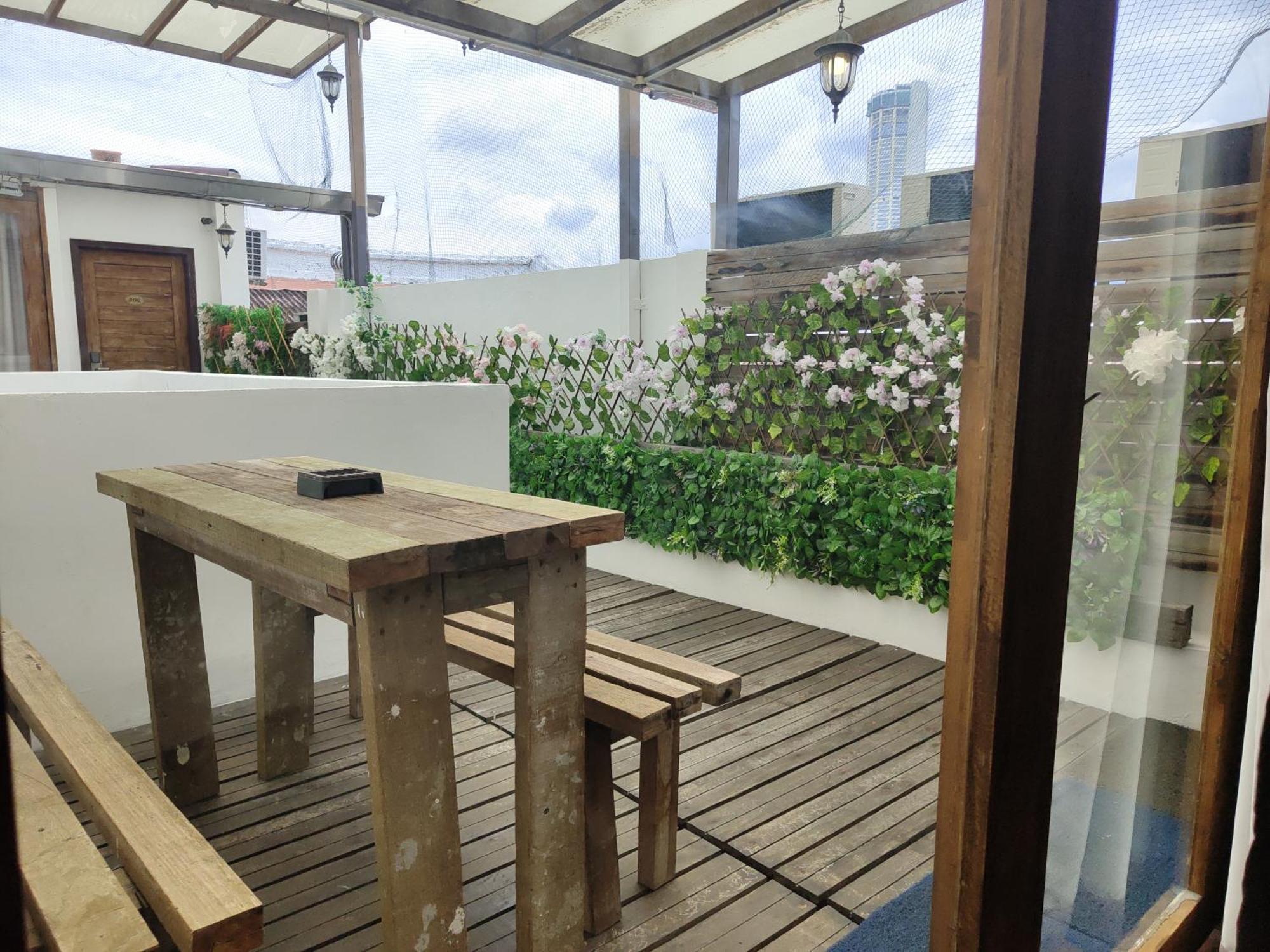 Armenian Suite Hotel George Town Exterior foto