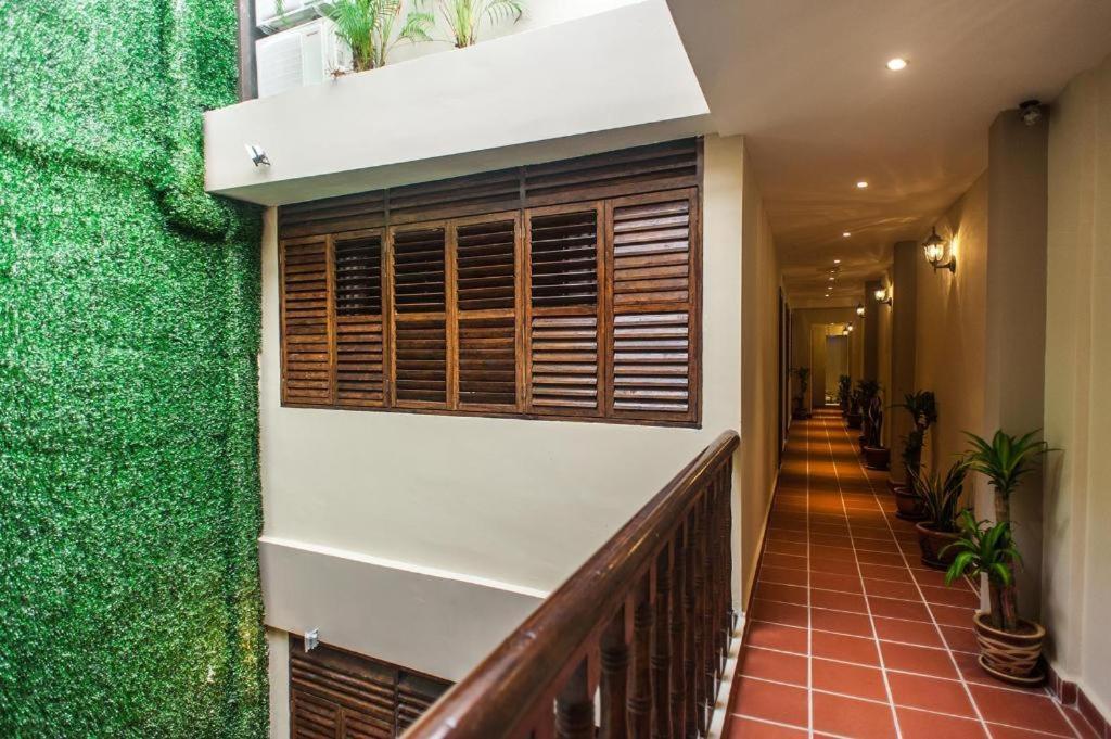 Armenian Suite Hotel George Town Exterior foto
